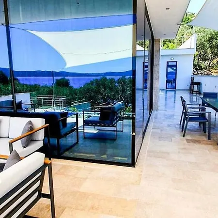 Your Idea Of Heaven Villa^madeleine Villa Għarb